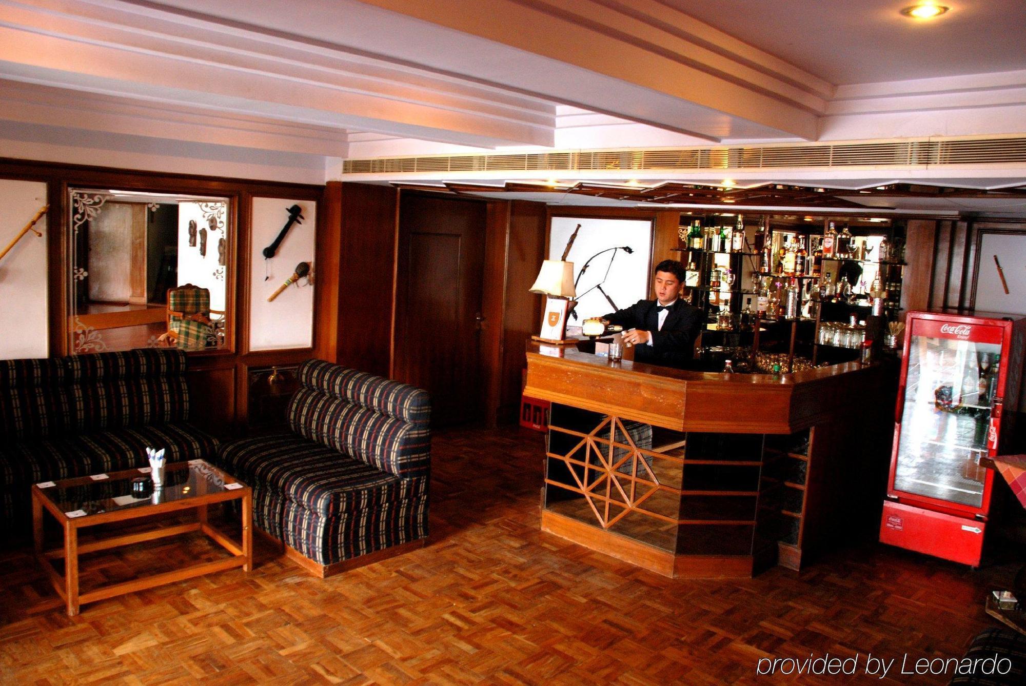 Hotel Sinclairs Retreat Ooty Restaurante foto